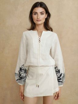 RAREISM - Women White Embroidered Top