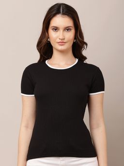 NOBARR - Women Black Solid T-Shirt