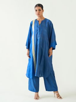 Shivani Bhargava - Niti Linear Blue Long Kimono Kurta with Pant (Set of 2)
