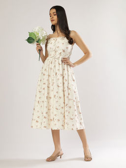 PEACH & PANDA - Beige Floral Lace Dress