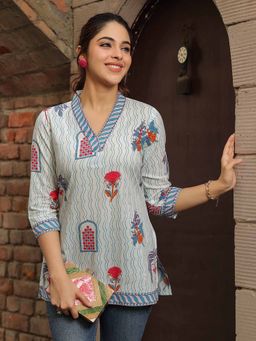 Rain & Rainbow - Women Blue and Off White Floral Printed Pure Cotton Short Kurti