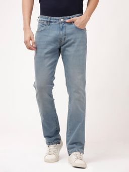 Wrangler - Men Blue Millard Straight Fit Mid Rise Jeans