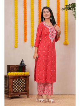 Meeranshi - Red Ethnic Motifs Pure Cotton Kurta With Pant