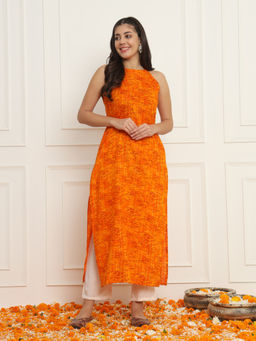 Meeranshi - Orange Bandhani Viscose Rayon Kurta With Pant