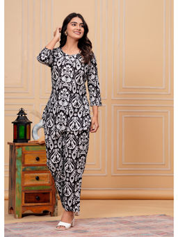 Meera Fab - Women Ethnic Motifs Printed Cotton Black Co-Ord Set