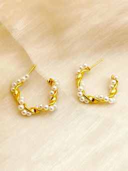 Peachy Accessories - Classic Twisted Pearl Hoop Earrings 18K Gold Plated