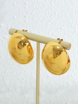 Peachy Accessories - Large Iconic Oval Earrings - 18K Gold Plated