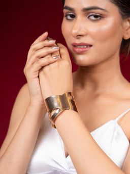 Niscka - Gold Plated Fashion Cuff