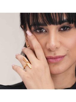 Palmonas - Modern L-Shaped Gold Band Ring for Womens (6)