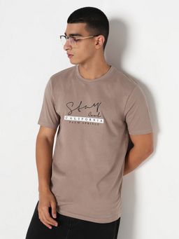 R&B - Taupe Typography Casual Men T-Shirt