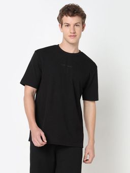 R&B - Men Black Textured Casual T-Shirt