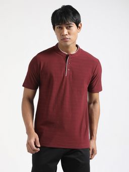 R&B - Maroon Cotton Blend Mandarin Neck Textured Men T-Shirt