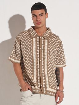 SHOWOFF - Edition Men Geometric Beige Oversized Crochet Shirt