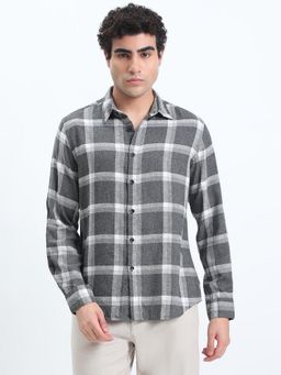 SHOWOFFFF - Men Checked Grey Slim Fit Shirt