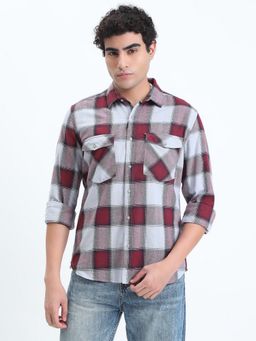 SHOWOFFFF - Men Checked Red Regular Fit Shirt