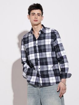 SHOWOFF - Men Checked Black Regular Fit Shirt