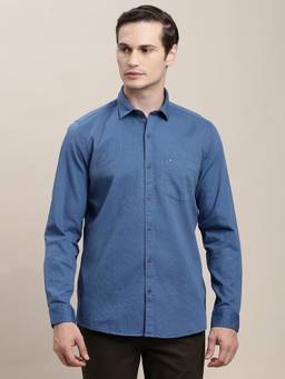 Turtle - Men Pure Cotton Slim Fit Solid Blue Casual Shirt