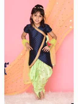 SAKA DESIGNS - Navy Blue Asymmetrical Kurta With Dhoti And Tassels (Set of 3)