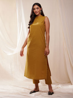 Pink Fort - Sleeveless Solid Straight Kurta- Mustard