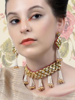 Odette - Clustered Gold Tone Kundan Choker Set