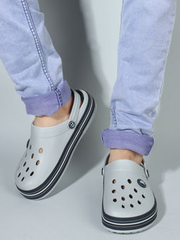 Carlton London - Grey Round Toe Slip On Men Clogs