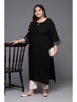 Libas - Women Solid Viscose Straight Kurta
