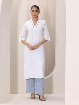 Extra love by Libas - Plus Size Women Plus Size Women Woven Design Cotton Straight Kurta