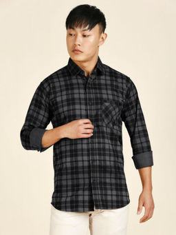 TRYBUY.IN - Versatile Checked Men's Shirt