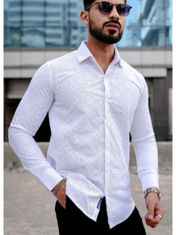 TRYBUY.IN - Vozia Spark White Chikankari Men's Shirt