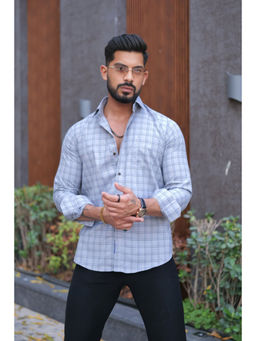 TRYBUY.IN - Vozia Dawn Checked Men's Shirt