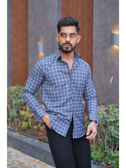 TRYBUY.IN - Vozia Trendy Checked Men's Shirt