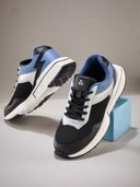 Black color option, Currently selected