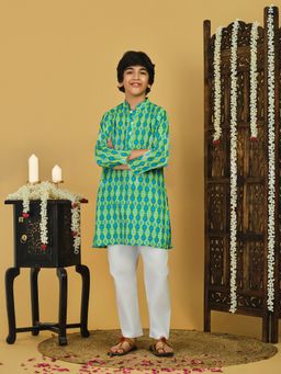 Trampoline - Boys Green Cotton Printed Kurta & Pyjama