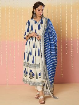 Indo Era - White Floral Kurta with Pant and Dupatta