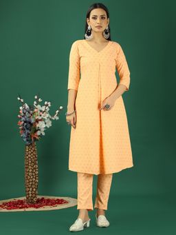 Ethnovog - Peach Printed Box Pleat Style Kurta with Pant (Set of 2)