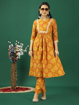 Ethnovog - Yellow Printed Viscose Kurta With Pant (Set of 2)