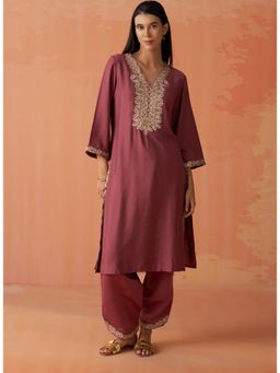 Lakshita - Pink Embroidered Rayon Long Kurta And Pant (Set of 2)