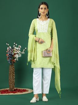 Ethnovog - Green Cotton Embroidered Kurta With Pant And Dupatta (Set of 3)