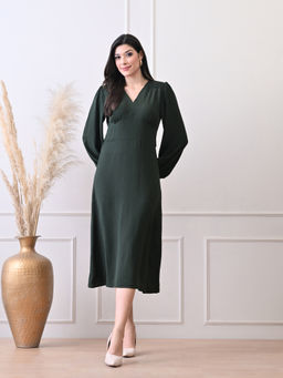 Ikonic Klaer - Women Green V-Neck Solid Viscose Rayon Dress