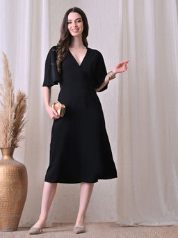 Ikonic Klaer - Women Black Solid Wrap V-Neck Midi Dress