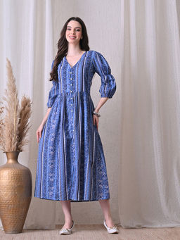 Ikonic Klaer - Women Blue Floral Printed V-Neck Buttoned Midi Dress