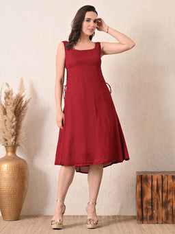Ikonic Klaer - Women Petra- Solid Maroon Dress