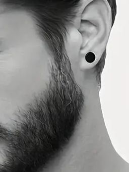 Peora - Black Round Shape Stud Earring