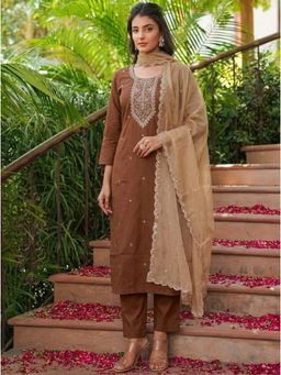 Gahan - Women Roman Silk Embroidered Kurta And Pant With Dupatta - Brown