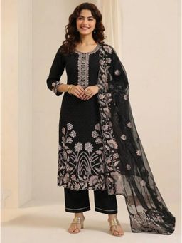 Gahan - Womens Floral Embroidered Work Kurta with Dupatta and Pant- Black