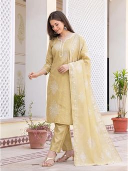 Gahan - Women Silk Kurta With Pant And Muslin Dupatta - Yellow