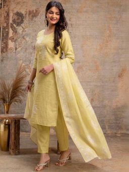 Gahan - Women Silk Kurta With Pant And Muslin Dupatta - Yellow