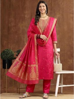 Gahan - Embroidered Kurta And Pant With Zari Work Border Dupatta - Pink