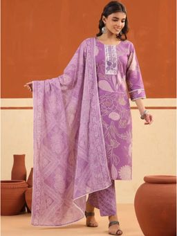 Gahan - Womens Purple Floral Printed Rayon Kurta And Pant And With Cotton Dupatta - Purple