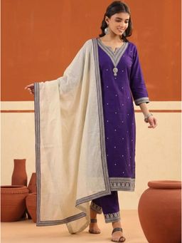 Gahan - Womens Embroidered Kurta With Pant And Dupatta - Purple